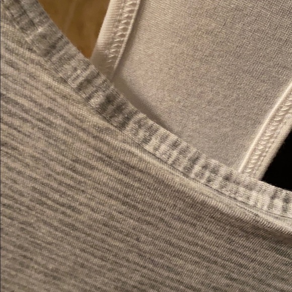 Crop & layer tee - Picture 3 of 5